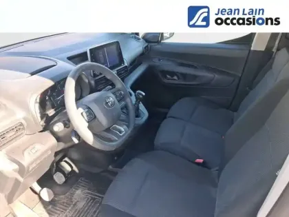 Photo 17 Toyota Proace  CITY MEDIUM 1.5L 100 D-4D BVM5