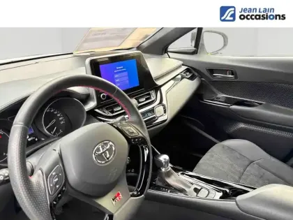 Photo 17 Toyota C-HR  Hybride 2.0L