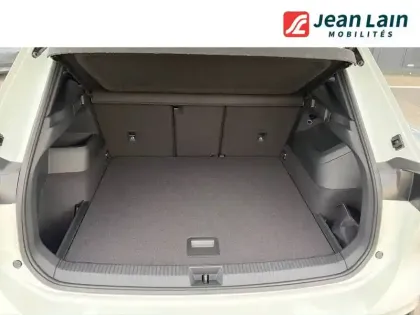 Photo 9 Volkswagen Tiguan  1.5 eTSI 150ch DSG7