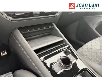 Photo 12 Volkswagen Tiguan  1.5 eTSI 150ch DSG7
