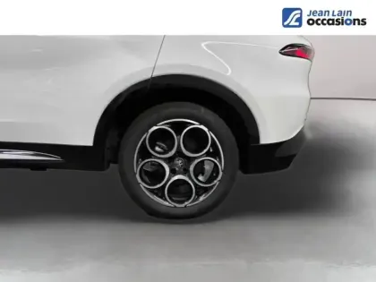Photo 8 Alfa Romeo Tonale  1.5 Hybrid 130 ch TCT7