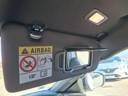 Photo 7 Renault Megane  E-Tech EV60 220 ch optimum charge