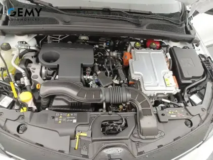Photo 26 Renault Clio  E-Tech full hybrid 145