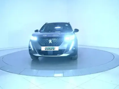 Photo 10 Peugeot 2008  PureTech 130 S&S EAT8
