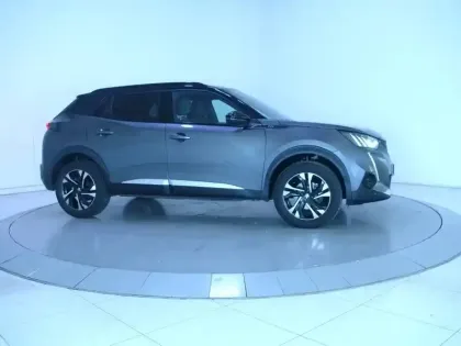 Photo 12 Peugeot 2008  PureTech 130 S&S EAT8
