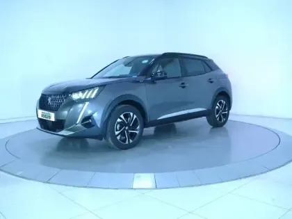Photo 9 Peugeot 2008  PureTech 130 S&S EAT8