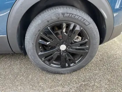 Photo 12 Peugeot 3008  PureTech 130ch S&S EAT8