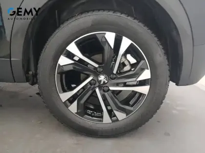 Photo 31 Peugeot 2008  PureTech 130 S&S EAT8