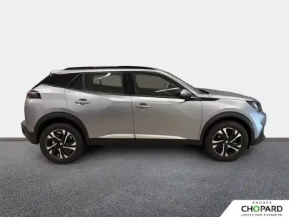 Photo 8 Peugeot 2008  PureTech 130 S&S BVM6