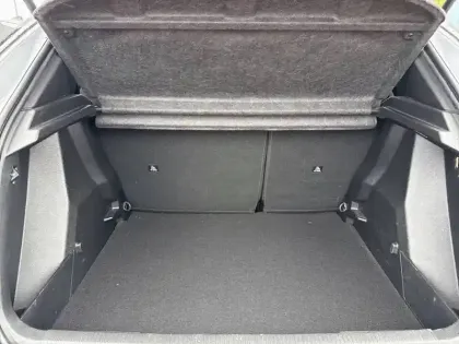 Photo 5 Peugeot 2008  PureTech 130 S&S EAT8