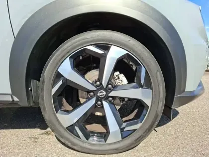 Photo 18 Nissan Juke  HYBRID 143