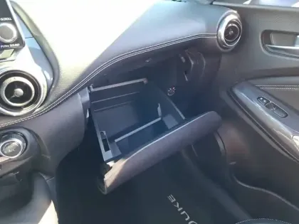 Photo 46 Nissan Juke  HYBRID 143