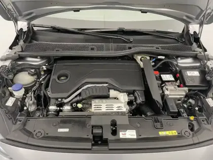 Photo 20 Peugeot 208  Hybrid 100 e-DCS6