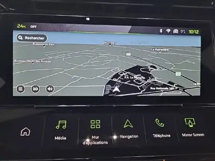 Photo 48 Peugeot 408  Hybrid 145 e-DCS6