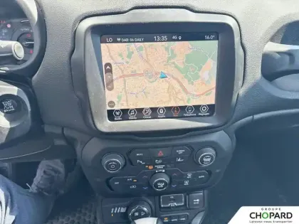 Photo 15 Jeep Renegade  1.3 Turbo T4 240 ch PHEV BVA6 4xe eAWD