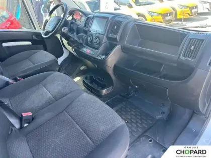 Photo 35 Peugeot Boxer  CC 3.5 T L3 MAXI BLUEHDI 165 S&S BVM6