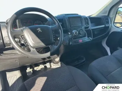 Photo 11 Peugeot Boxer  CC 3.5 T L3 MAXI BLUEHDI 165 S&S BVM6