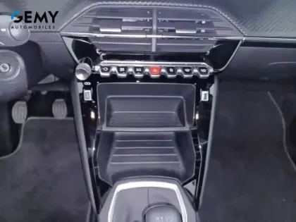 Photo 13 Peugeot 2008  PureTech 100 S&S BVM6