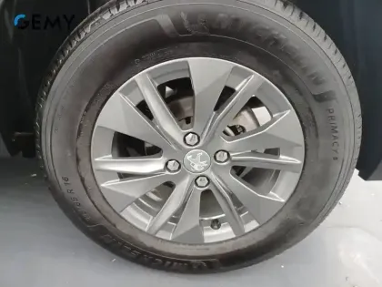 Photo 10 Peugeot 2008  PureTech 100 S&S BVM6