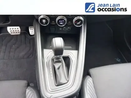 Photo 12 Renault Clio  E-Tech full hybrid 145