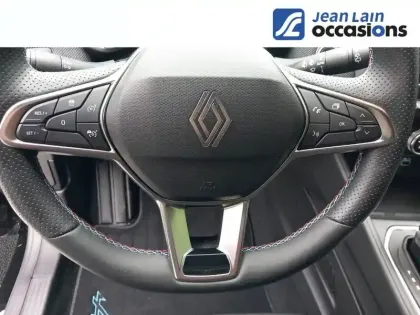 Photo 11 Renault Clio  E-Tech full hybrid 145