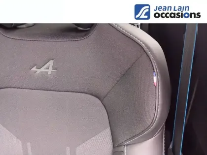 Photo 19 Renault Clio  E-Tech full hybrid 145