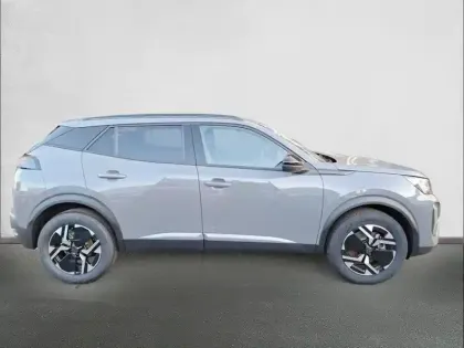 Photo 6 Peugeot 2008  Hybrid 145 ch e-DCS6
