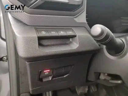 Photo 15 Dacia Duster  Hybrid 155