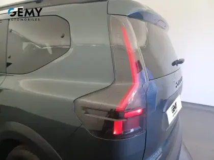 Photo 16 Dacia Jogger  Hybrid 155 7 pl