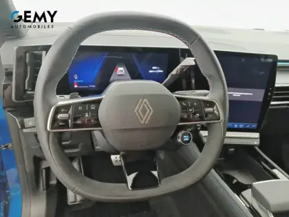 Photo 12 Renault Rafale  E-Tech full hybrid 200 ch