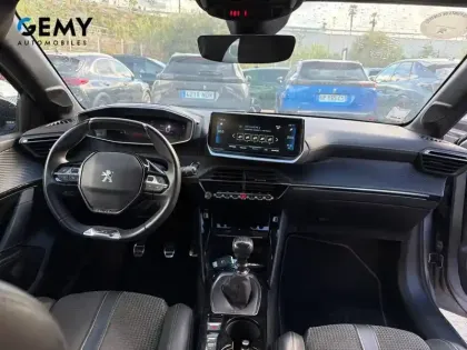 Photo 7 Peugeot 208  PureTech 100 S&S BVM6