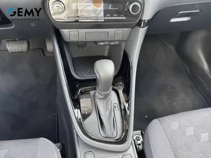 Photo 19 Toyota Yaris  Hybride 116h