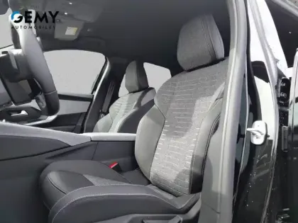 Photo 8 Peugeot 3008  Hybrid 145 e-DCS6
