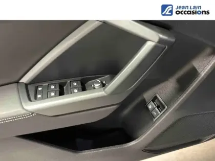 Photo 19 Audi Q3  45 TFSIe 245 ch S tronic 6