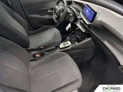 Photo 9 Peugeot 208  Hybrid 110 ch e-DCS6