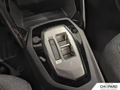 Photo 20 Peugeot 208  Hybrid 110 ch e-DCS6