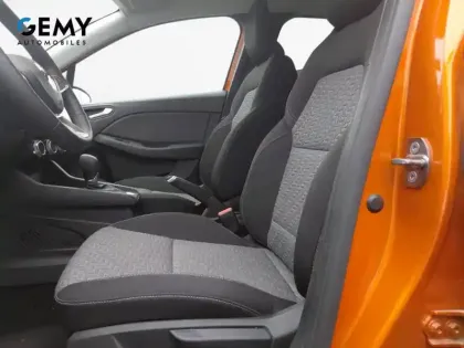 Photo 23 Renault Clio  E-Tech full hybrid 145