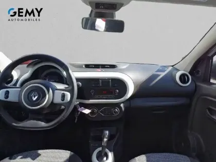 Photo 7 Renault Twingo  III E-Tech