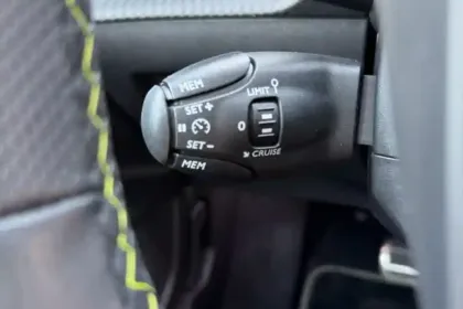 Photo 19 Peugeot 2008  PureTech 130 S&S EAT8