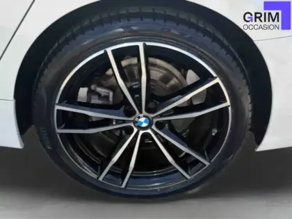Photo 15 BMW Serie 3 Touring 320d xDrive 190 ch BVA8