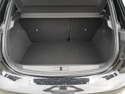 Photo 5 Peugeot 208  Hybrid 145 ch e-DCS6