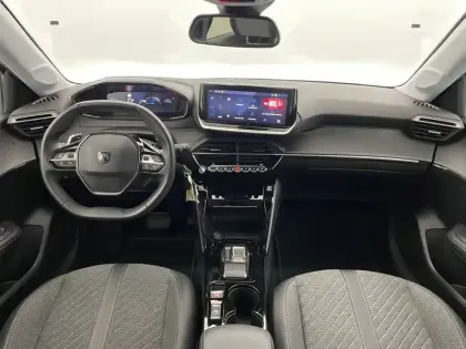 Photo 28 Peugeot 208  Hybrid 100 e-DCS6