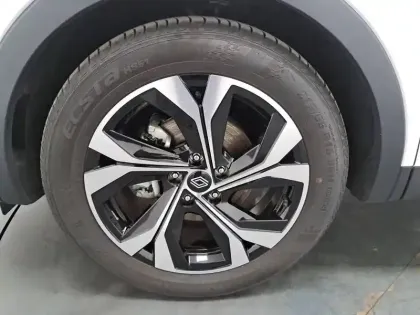 Photo 16 Renault Arkana  E-Tech full hybrid 145 GSR2