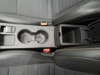 Photo 34 Renault Arkana  E-Tech full hybrid 145 GSR2