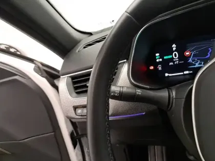 Photo 28 Renault Arkana  E-Tech full hybrid 145 GSR2