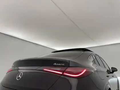 Photo 31 Mercedes GLC  Coupe 300 e Hybrid EQ 4Matic