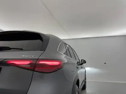 Photo 31 Mercedes GLC  300 e 9G-Tronic 4Matic