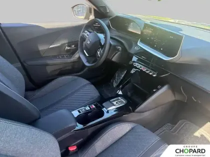 Photo 12 Peugeot 2008  Electrique 54 kWh 156 ch