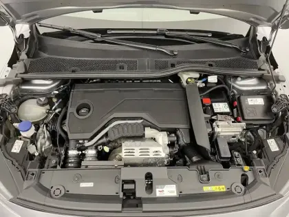 Photo 20 Peugeot 208  Hybrid 100 e-DCS6