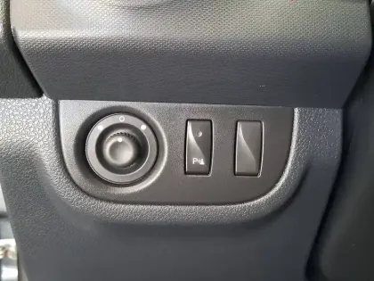 Photo 27 Dacia Sandero  Blue dCi 95